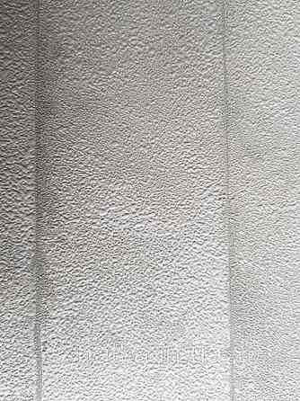 Обои виниловые на флизелине Marburg Atelier 31401 метровые лофт полосы под металл светло серые белые серебро Киев