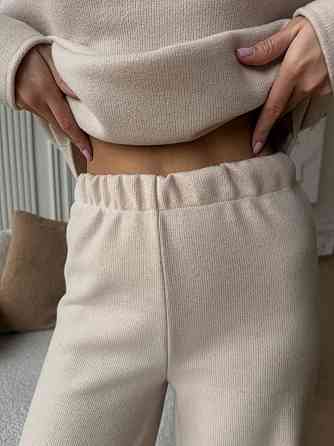 Женский базовый костюм двойка: свитер и брюки турецкая вязка Бежевый, 42/46 Одесса