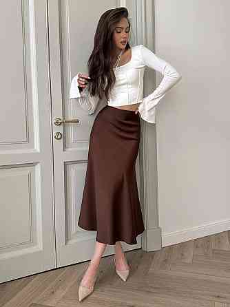 Жіноча трендова шоколадна спідниця із шовк-сатину 46/48 Одеса