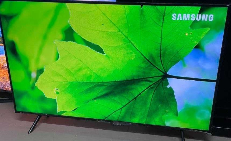 Телевизор Безрамный: 75 дюйма, 4K, ГОЛОСОВОЙ пульт, Smart, Samsung 75RU7100 Харьков - изображение 2