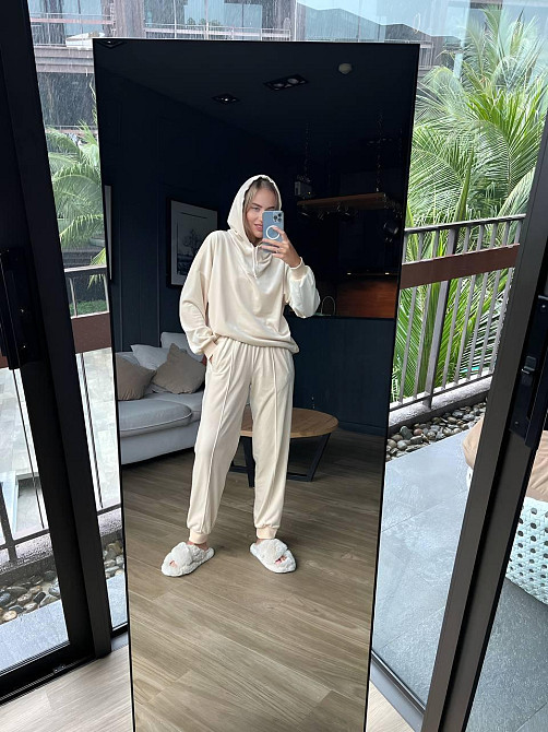 Жіночий плюшевий костюм двійка: худі та штани 44/46 Одеса - фото 6