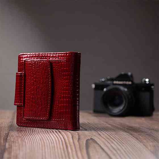 Лакированный кошелек для женщин среднего размера из натуральной кожи ST Leather 22685 Красный Киев