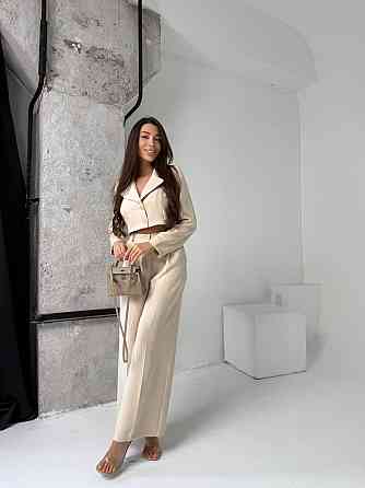 Женский деловой брючный костюм двойка: жакет и брюки костюмка Бежевый, 46/48 Одесса