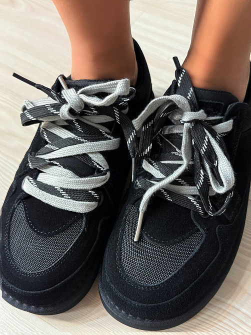 Кроссовки женские Hengji 1517-1 замшевые с двойной шнуровкой угги черные, 36, 23,5 см Киев - изображение 5