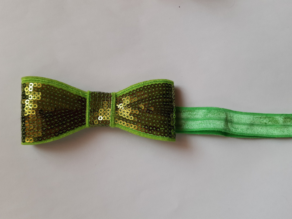 Пов'язка дитяча салатова з паєтками - бант близько 10см, окружність 36-48см Київ - фото 1