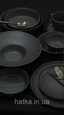 Тарілка глибока салатник чорна  кераміка 20*5 см "Шайні-дот" 101-0414 для дому та ресторанів Київ