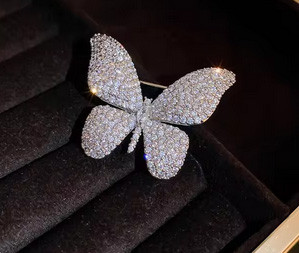 Брошь женская тренд Бабочка Киев - изображение 1