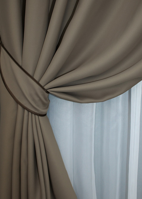 Комплект штор на люверсах VR-Textil Bagema Rvs № 1239ш 150х250 см 2 шт Молочний шоколад (37-0110) Київ - фото 5