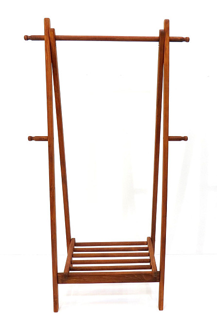 Стойка вешалка для одежды 