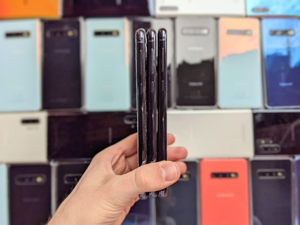 Смартфон Samsung Galaxy s10e 128Gb Prism Black Київ - фото 5