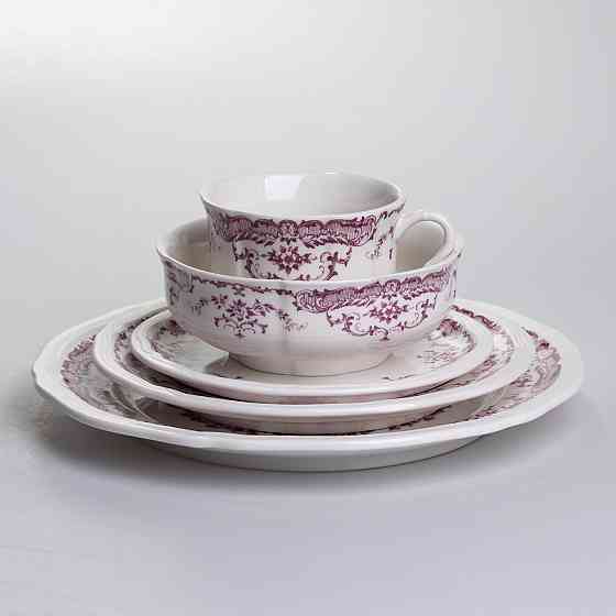 Yiwu Столовий набір посуду тарілок і чашок 32 предмети на 6 персон «Бордовий Меандр» порцелянов Коломия