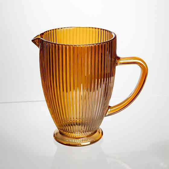 Глечик скляний для напоїв 1,2 л фігурний Бурштиновий HP-19-213 Коломыя