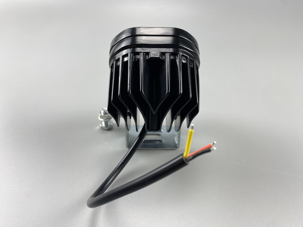 Фара LED квадратна 40W led chip CREE 2525 3D лінза 9-32V IP67 6000K з чіткою світловою межею Мукачево - фото 6