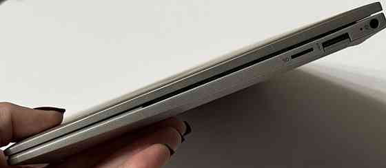 Ноутбук Ультрабук HP NV 13 i7 Киев