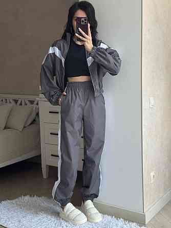 Женский плащевой костюм двойка: кофта и штаны в спортивном стиле плащевка эмми Одесса