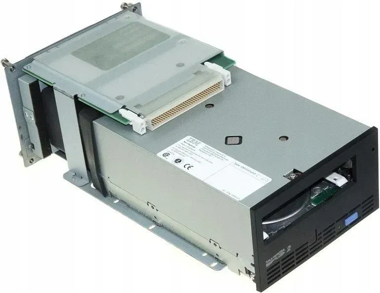 Сервер Dell 200/400 Gb Lto2 Scsi 8-00201-01 132T (0U0007) Киев - изображение 1