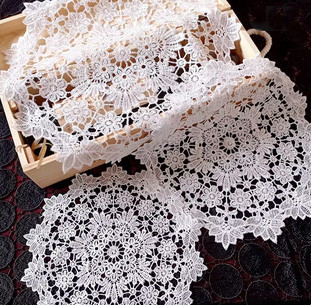 Салфетка круглая кружевная маленькая Киев - изображение 1