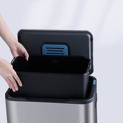 Контейнер для сміття JAH Soft Close З педаллю З внутрішнім відром Срібний металік 30 л (20264) Вінниця - фото 7