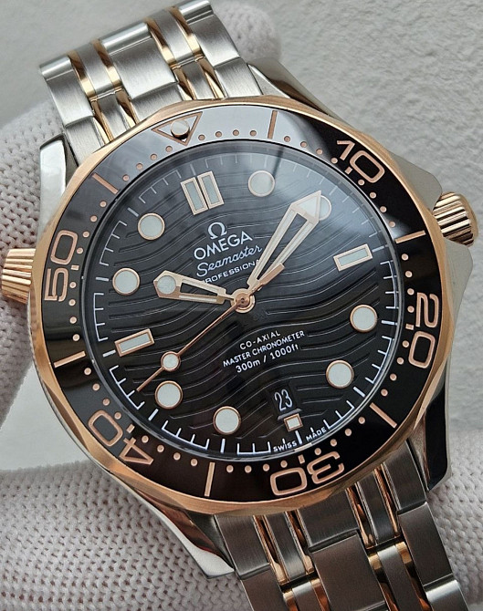 Эксклюзив! Швейцарские часы Omega Seamaster Gold-Black 300 Харьков - изображение 8