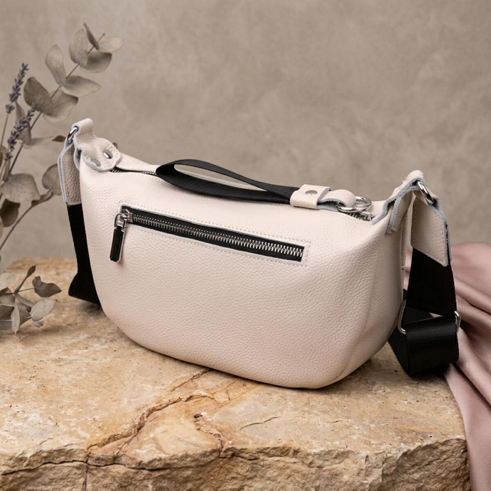 Жіноча сумка через плече з незвичайним бігунком брелоком з натуральної шкіри Vintage 22616 Біла Київ - фото 14