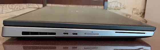 Ноутбук 17 FHD Dell Precision 7740 (i9-9880H/16GB/SSD 512GB/RTX 4000) Харків