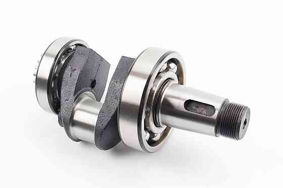 Колінвал R180NM+підшипники+шестерня, запресований, з канавкою під ст. кільце Київ