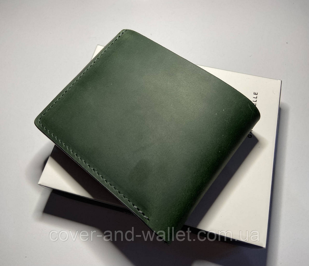 Компактний шкіряний чоловічий гаманець на магнітах зеленого кольору Grande Pelle 505191 Київ - фото 9