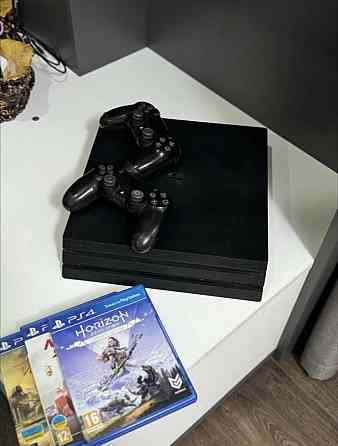 Sony Play Station 4 PRO + VR окуляри та муви Київ