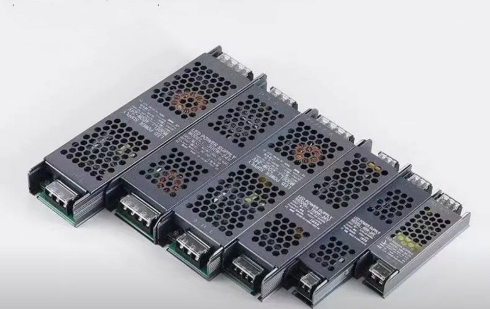 Блок питания для LED 24V 100W/200w/300W импульсный металлический 220V для светодиодной ленты, модулей и камер Киев - изображение 3