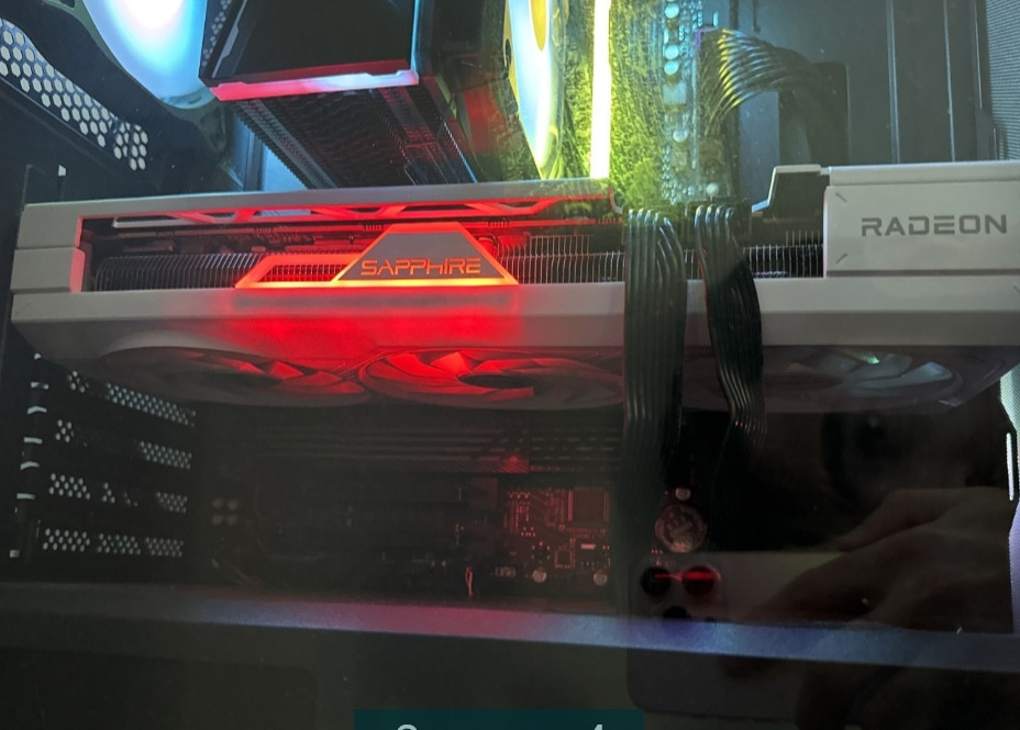 Видеокарта: Sapphire Radeon RX 7800 XT 16Gb PURE. Киев - изображение 4