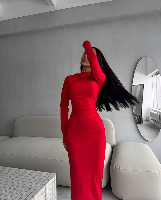 Жіноче силуетне плаття з драпіруванням мікродайвінг Червоний, 44 Одеса - фото 6