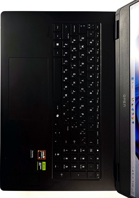 HP Omen 17 Ryzen AI 9 365 / 32GB 1.2TB SSD/ RTX 5070 Київ - фото 4