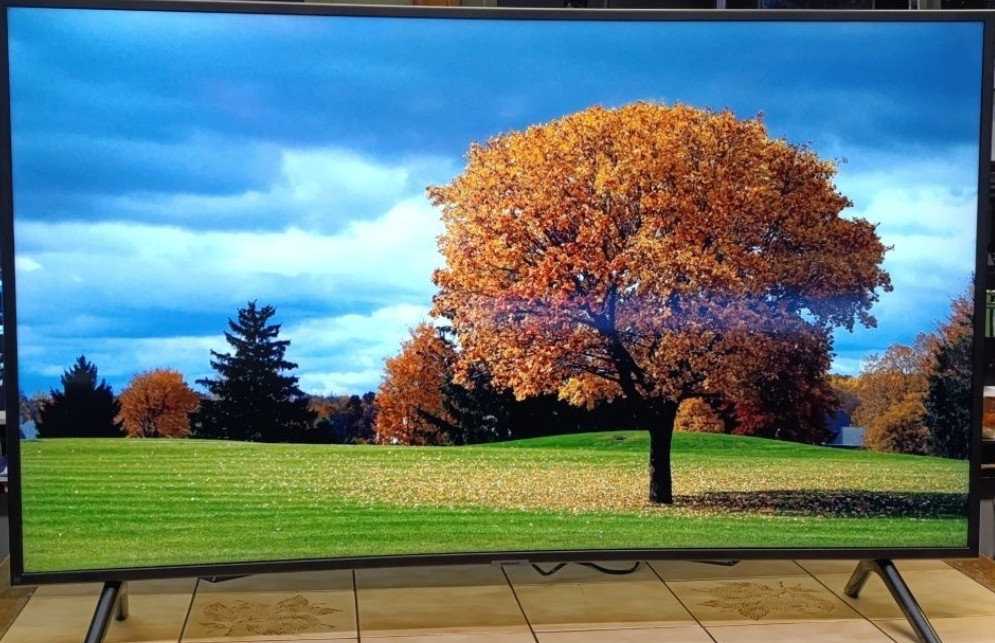 Телевизор Выгнутый экран Samsung 49