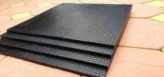 Килимок резиновий 50 на 50см товщина 7 мм під штангу або гантелі Спортивні покриття Київ