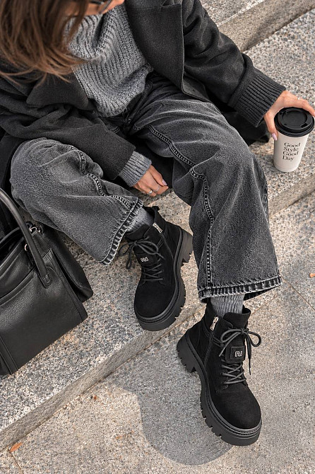 Черевики жіночі Meideli K-1671-3 замшеві на хутрі зі шнурівкою літера N чорні, 39, 25 см Київ - фото 2