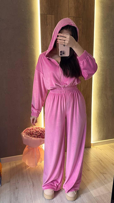 Жіночий стильний повсякденний комбінезон велюр плюш Барбі, 42/44 Одеса - фото 7