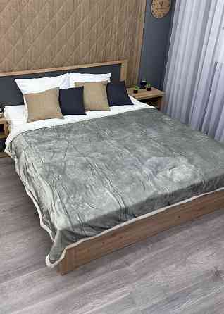 Плед двосторонній 155х200 см (+-5см) із штучною овчиною Світло-сірий з бежевим (87-066) Київ