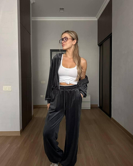 Женский прогулочный костюм двойка: кофта и штаны велюр спорт Графит, 42/44 Одесса - изображение 1