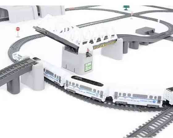 Залізниця зі світлом довжина дороги 914см/47 деталей дороги/19 аксесуа. Харьков