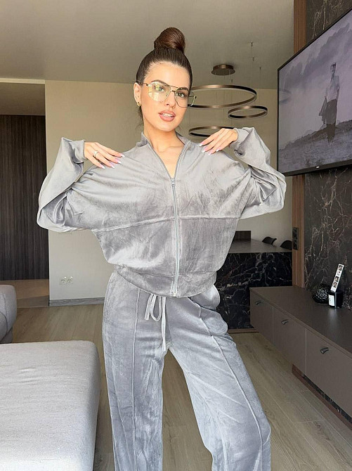 Женский прогулочный костюм двойка: кофта и штаны королевский велюр Одесса - изображение 3