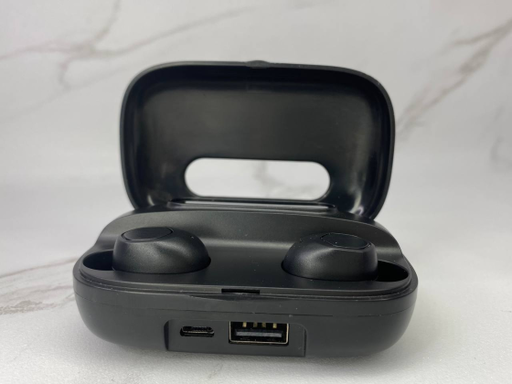 Бездротові навушники Bluetooth M9 TWS SZAMBIT з шумопоглинанням 9D Стерео Павербанк Чорні Б/В Київ