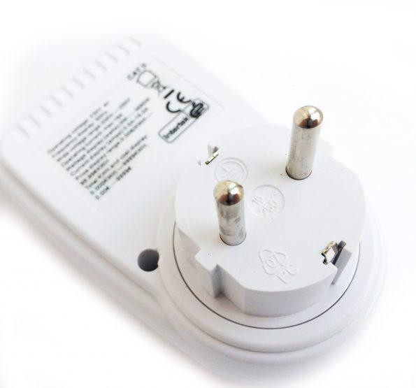 Энергометр ватметр амперметр вольтметр розетка Intertek Cat 2 3680W Винница - изображение 4