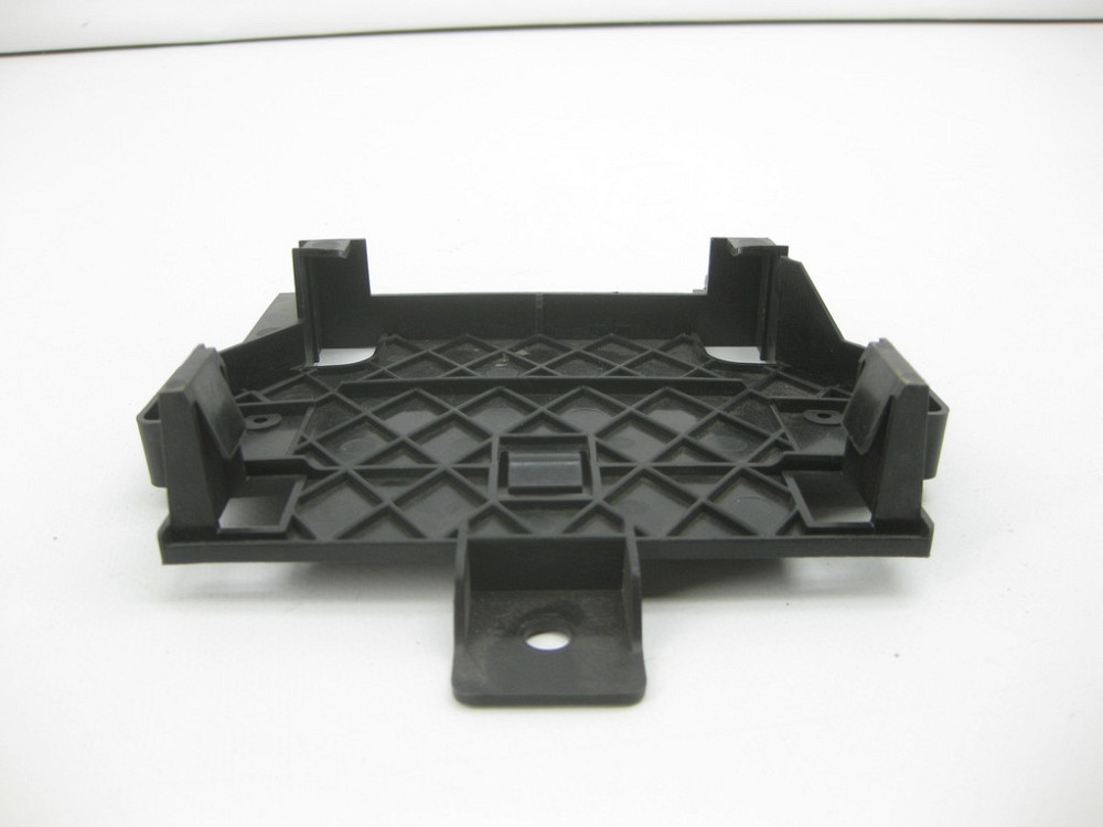 VAG  4M0907361 Кронштейн блоку керування системою AdBlue Одеса - фото 2