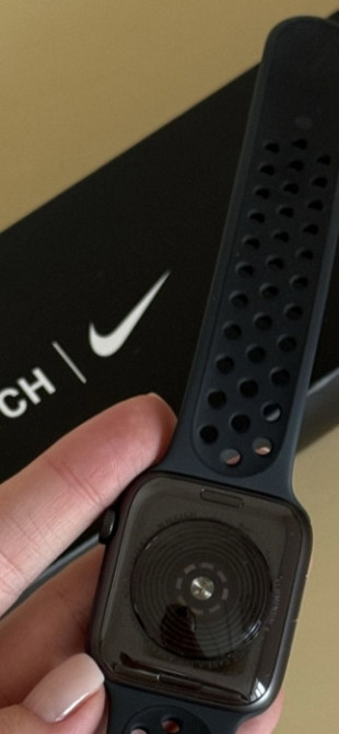 Смарт -Часы Apple Watch SE 44mm. Space Gray. Киев - изображение 7