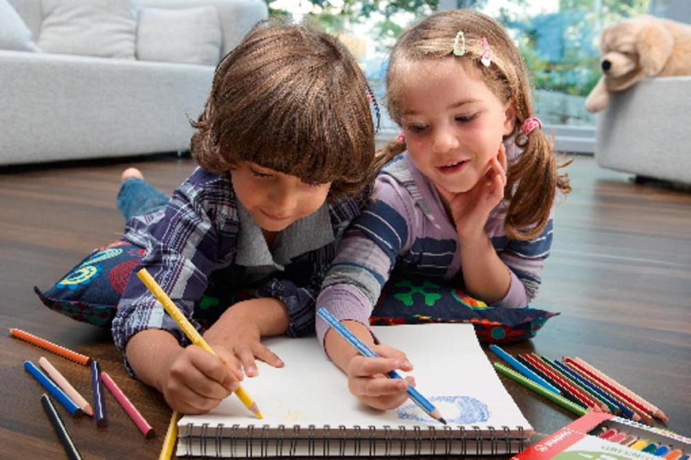 Набір 12 екологічних товстих тригранних кольорових олівців STABILO GREENtrio Київ - фото 2