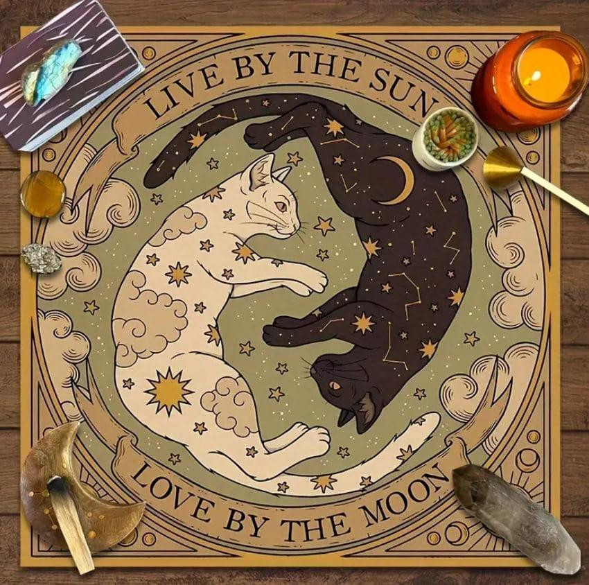 Алтарная скатерть для Таро и рун Скатерть для гадания 75*75 см | Скатерть с котом, солнцем и эхом Киев - изображение 1