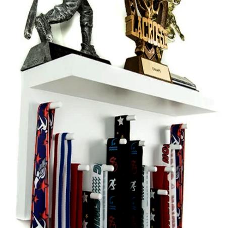 Полка для медалей 