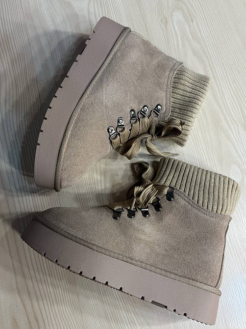 Угги женские Hengji 007-3 замшевые шнуровка с носком бежевые, 37, 23,5 см Киев - изображение 20