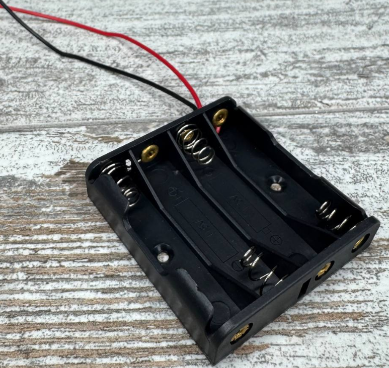 Бокс для батареек 4×AAA 6В с проводами, держатель аккумуляторов для Arduino, DIY, электронных модулей Киев - изображение 1