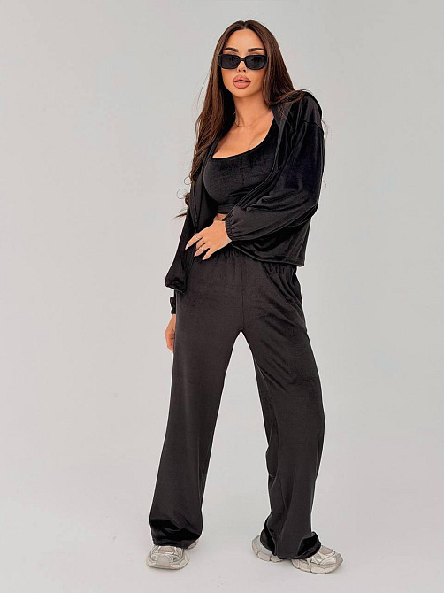 Жіночий стильний повсякденний велюровий костюм трійка Одеса - фото 1